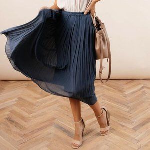 Casey Pleated Midi Skirt Dusty Blue